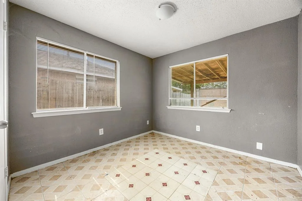 Photo of 18627 Spinney Lane Drive