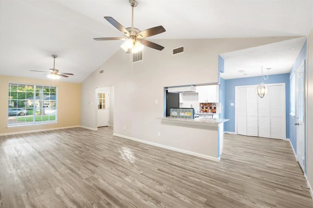 Photo of 16014 Buccaneer Lane
