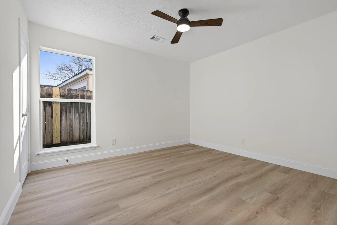 Photo of 6207 Rollingbrook Drive