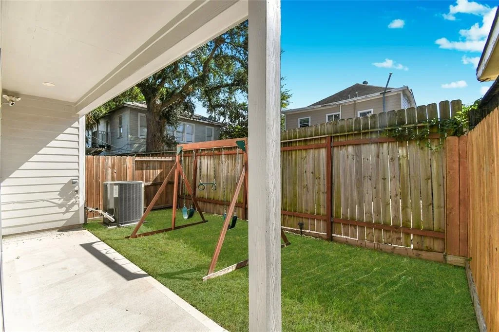 Photo of 305 Willard Street