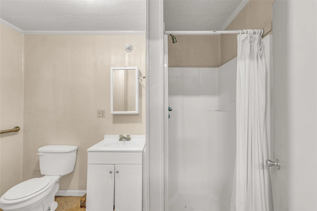 Photo of 817 Westview