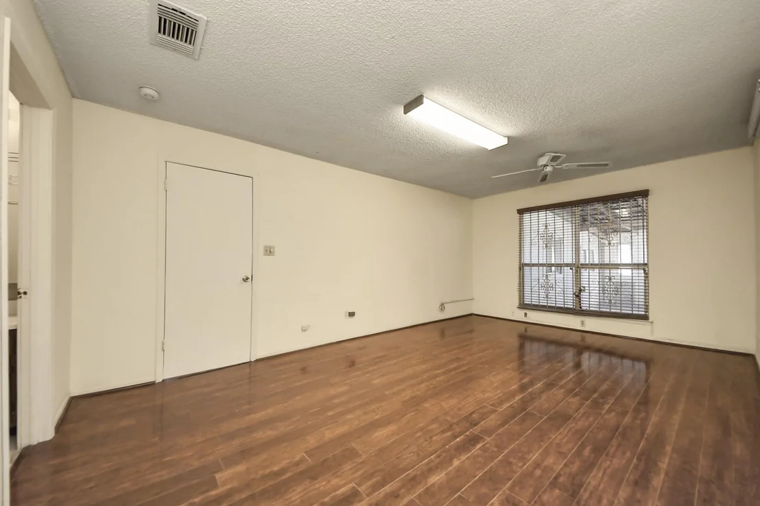 Photo of 6643 Briar Glade Drive