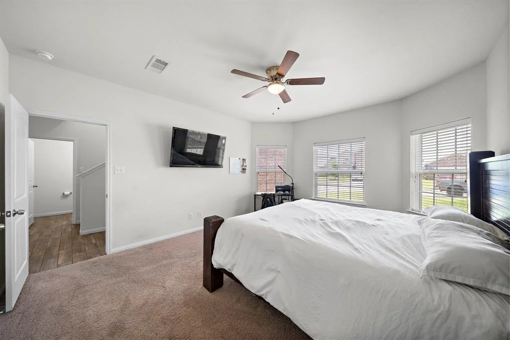Photo of 1207 Diamond Drape Drive