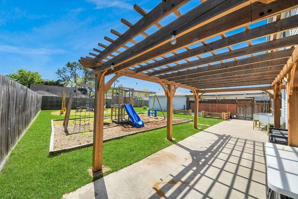 Photo of 16406 Shady Elms Drive