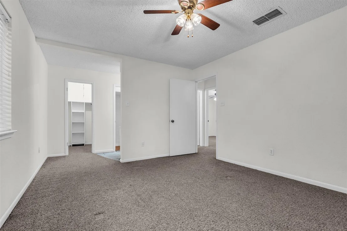 Photo of 2023 Shadow Rock Drive