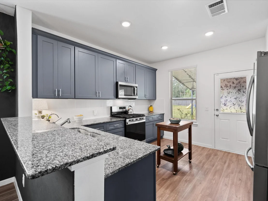 Photo of 301 Maple Bark Trail