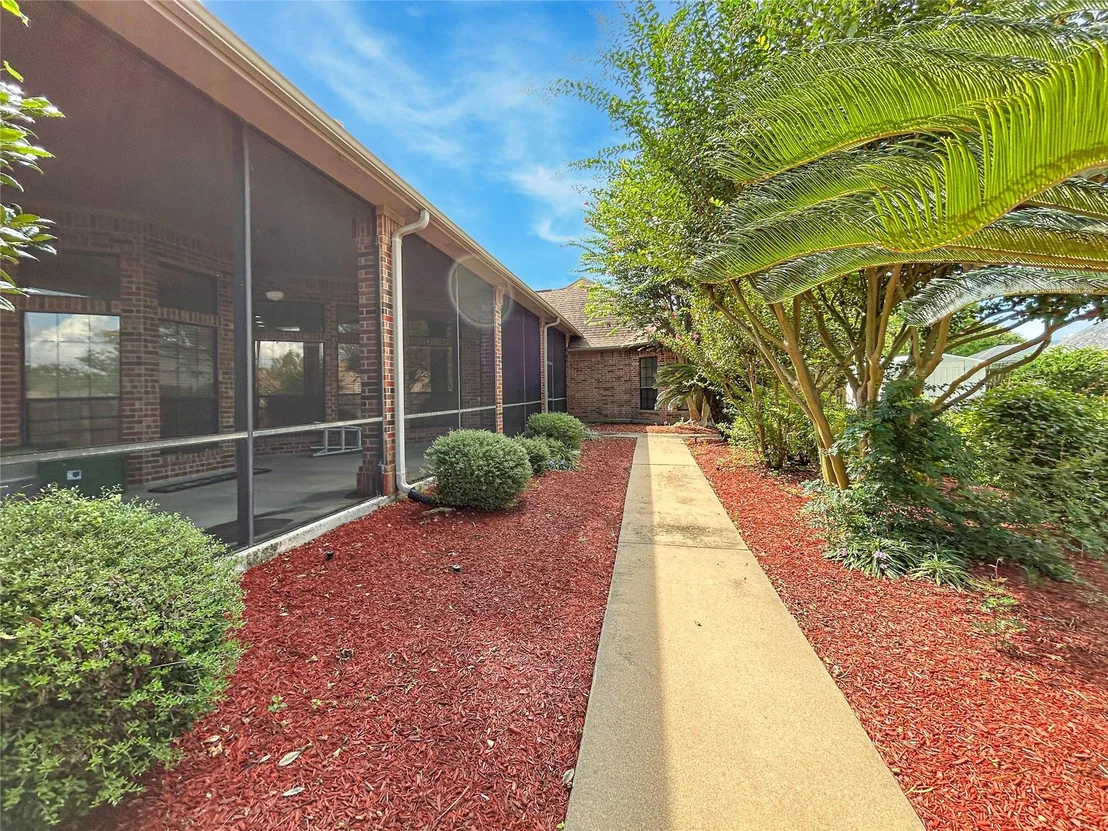 Photo of 606 Walnut Street