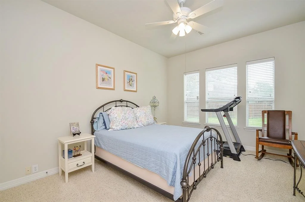 Photo of 16610 Saco River Way