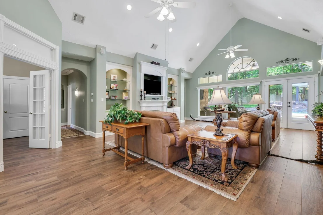 Photo of 601 Lake Grove Drive