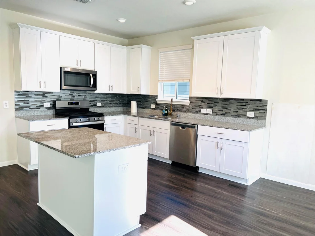 Photo of 6322 Franklin View Lane