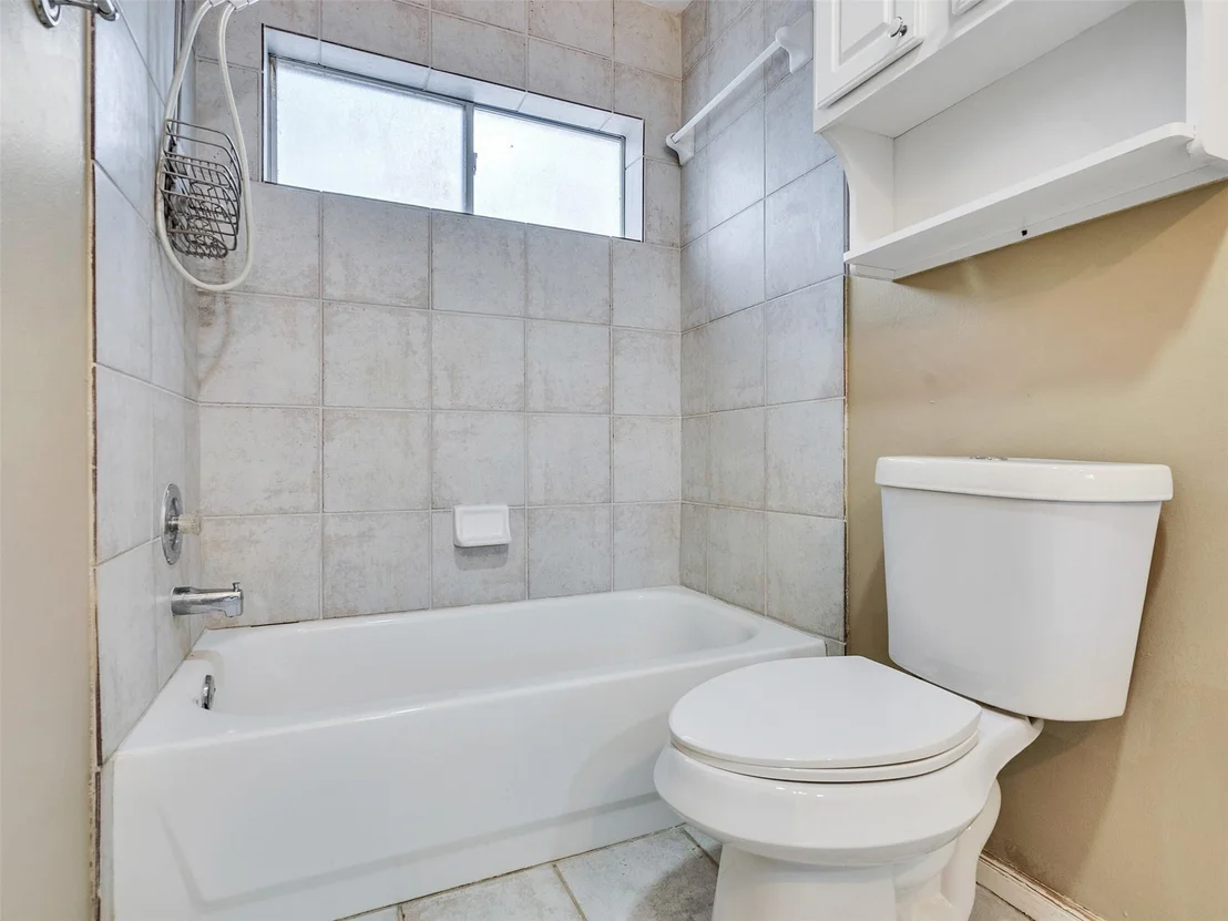 Photo of 12403 Millvan Drive