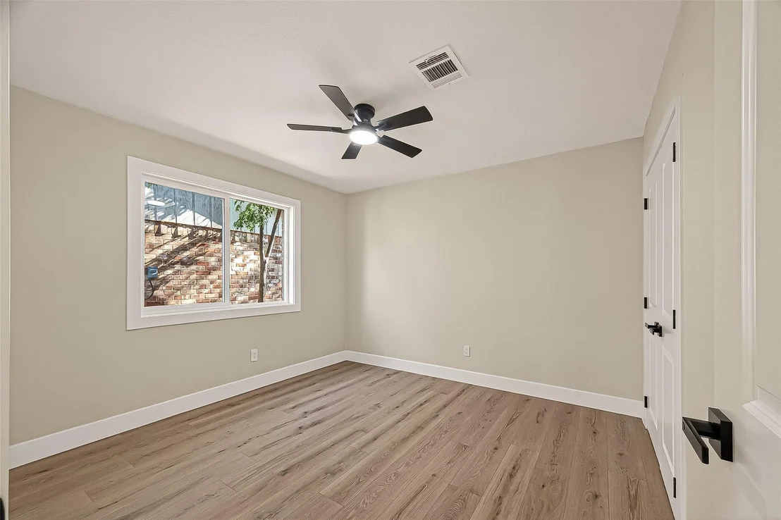 Photo of 5718 Longforest Drive