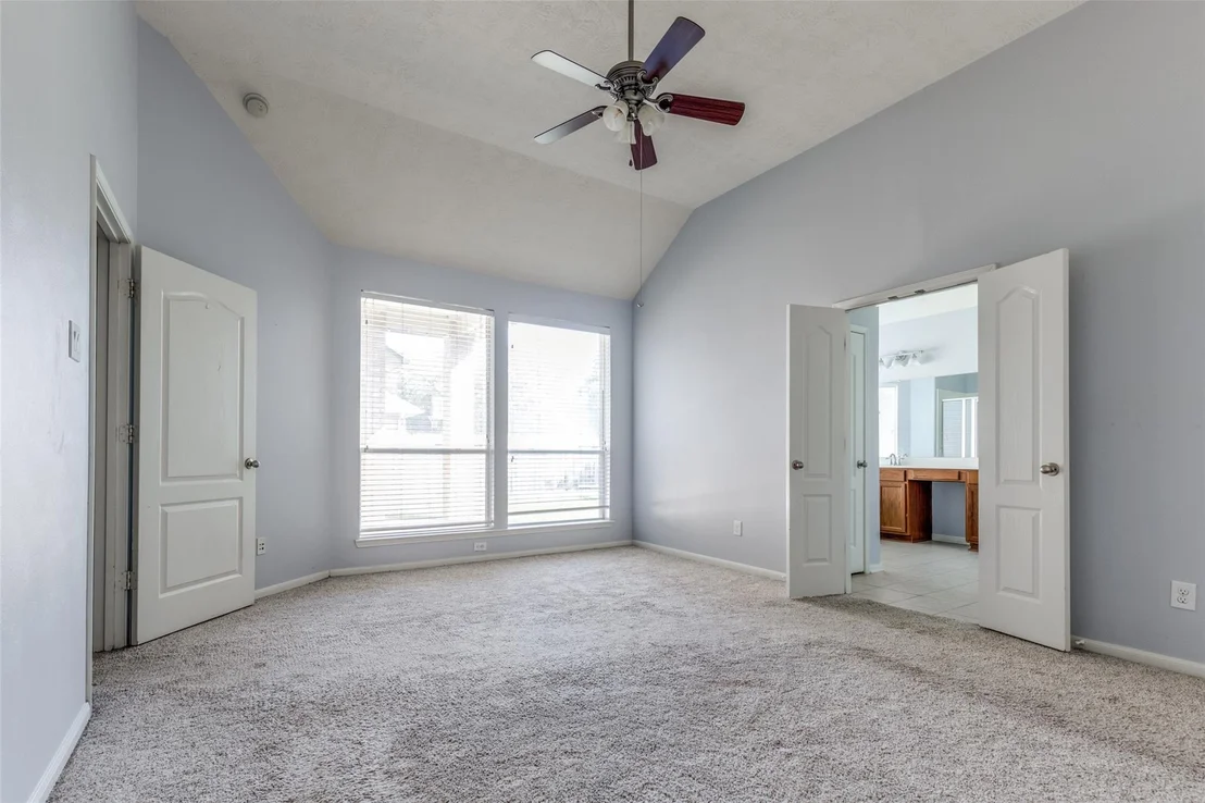 Photo of 24915 Garnet Shadow Lane