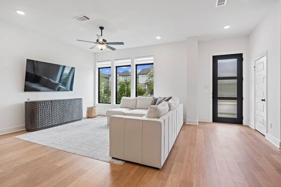 Photo of 18407 Parkland Row Drive