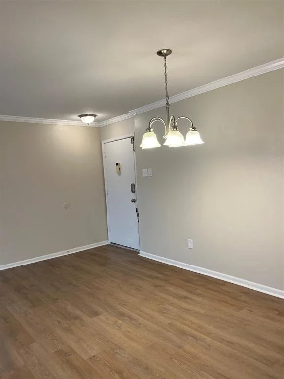 Photo of Unit 144 at 7555 Katy Freeway