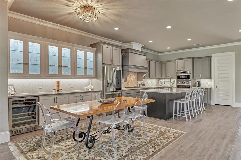 Photo of 2360 Goldenglade Drive