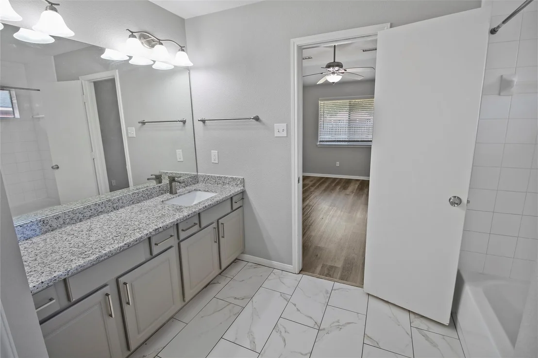 Photo of 20418 Cherry Haven Circle