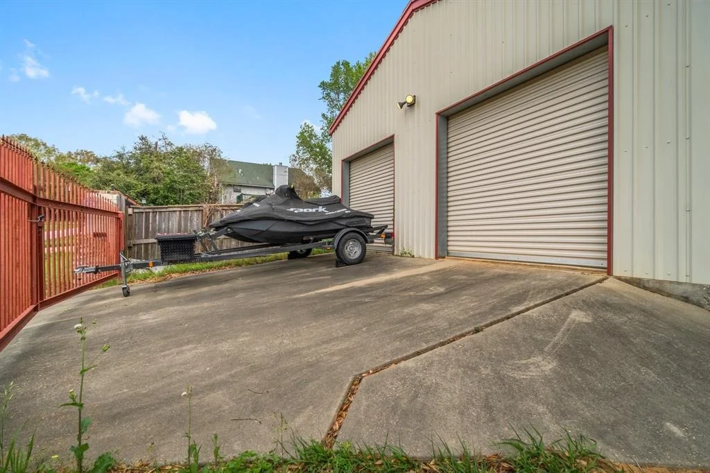 Photo of 55 Lakeway Drive