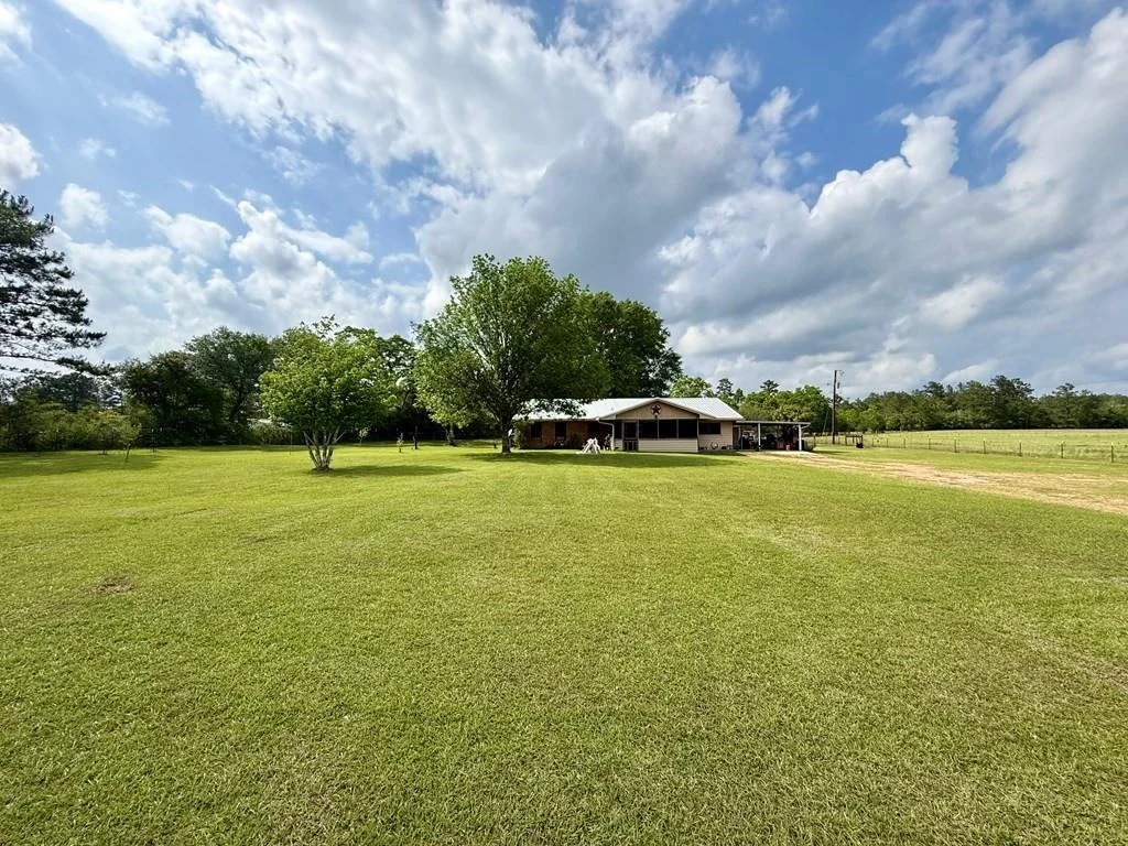 Photo of 3017 N Hwy 87