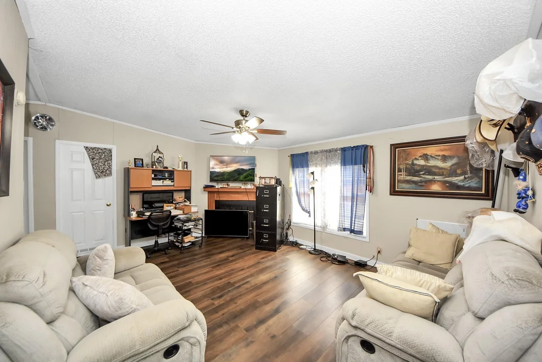 Photo of 26090 Cornwall