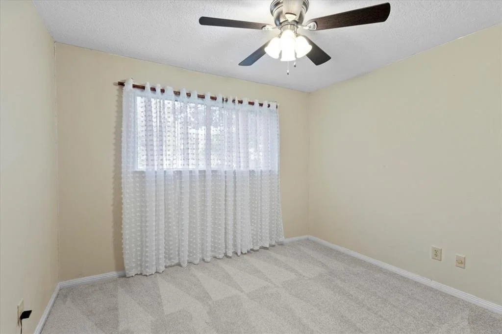Photo of 1015 Oxborough Drive