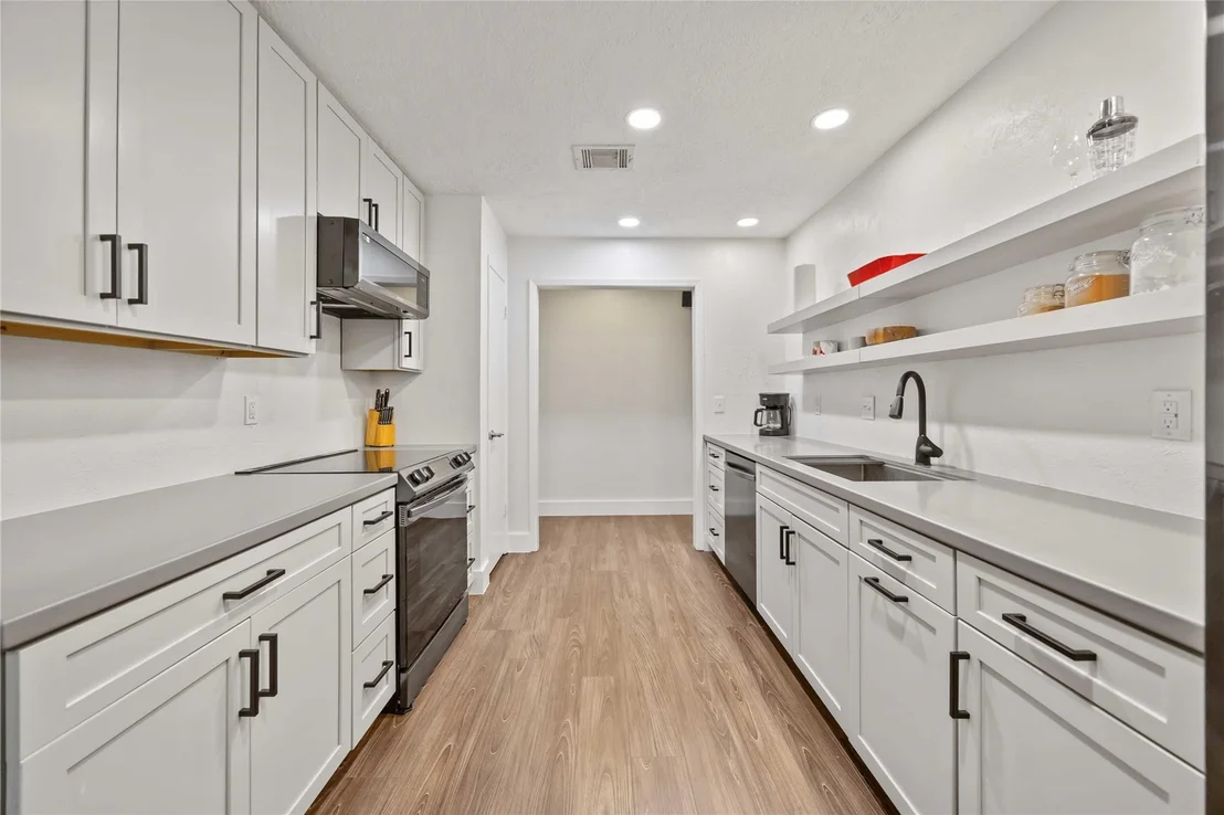 Photo of 22419 Deville Drive
