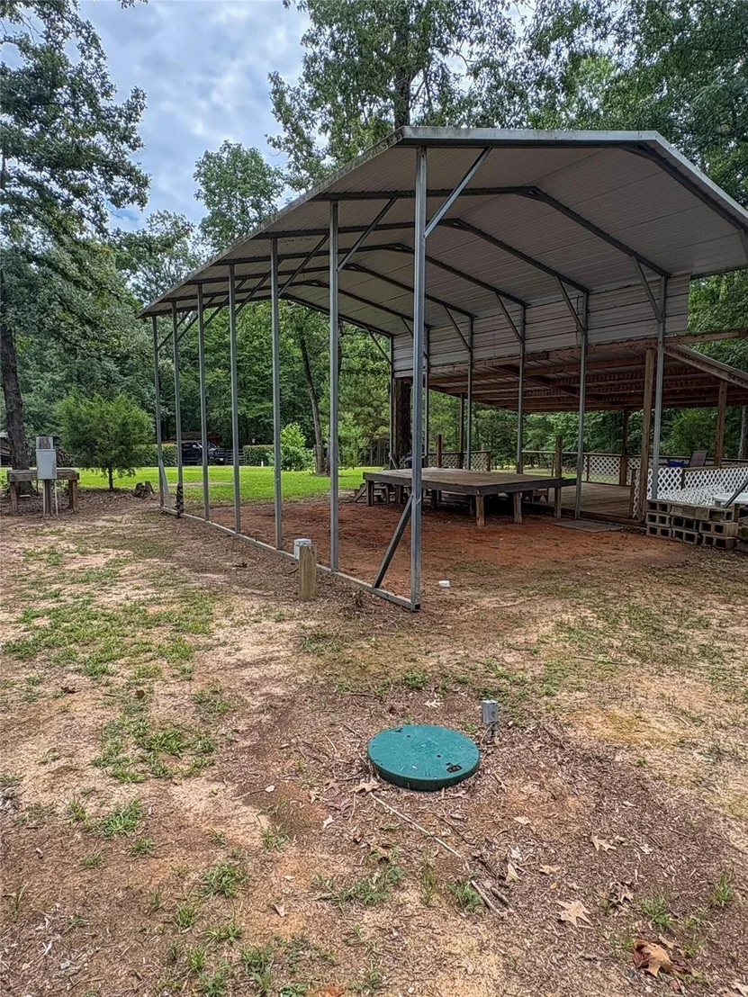 Photo of 1101 Hidden Oaks Drive