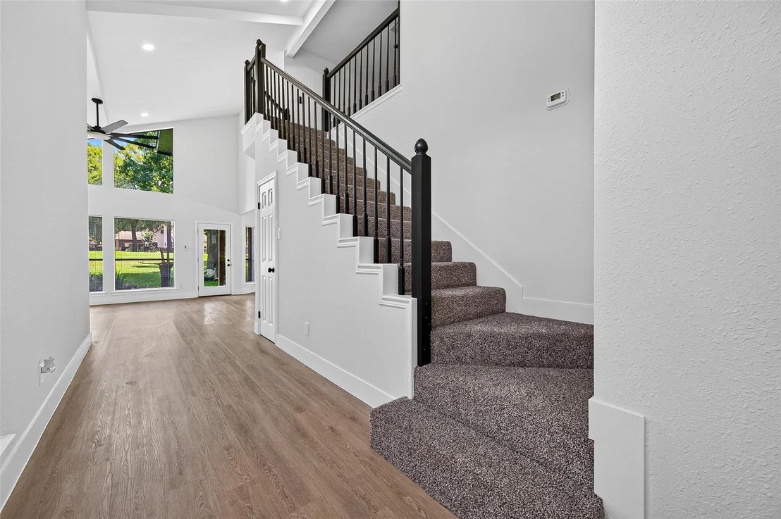 Photo of 3354 Torrey Pines Drive
