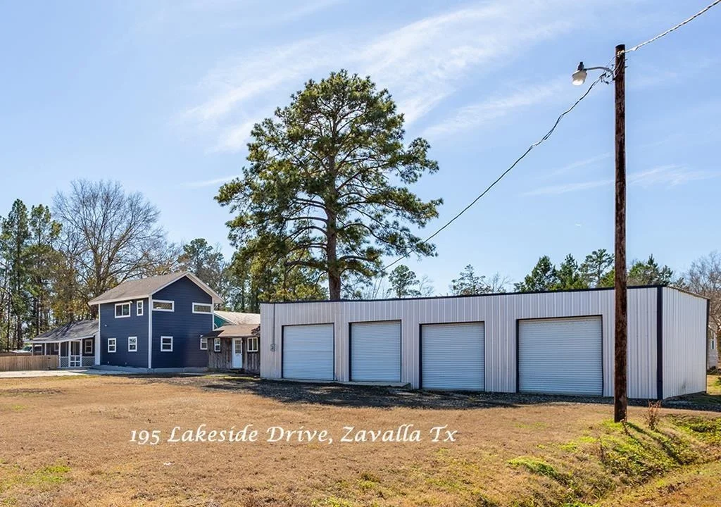 Photo of 195 Lakeside Drive