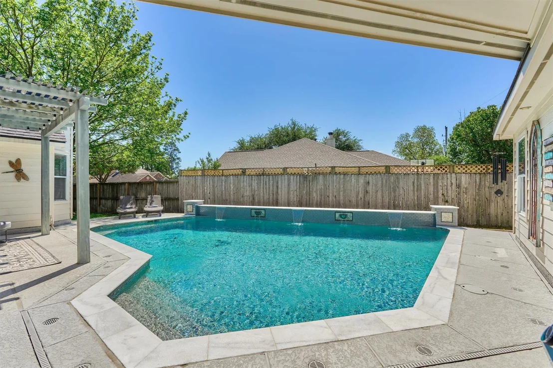 Photo of 7411 Nicholforest Lane