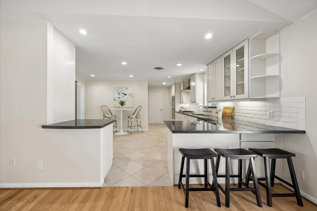 Photo of 8922 Springview Lane