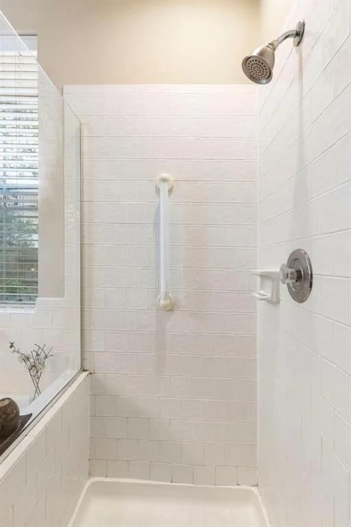 Photo of 26 E Trillium Circle