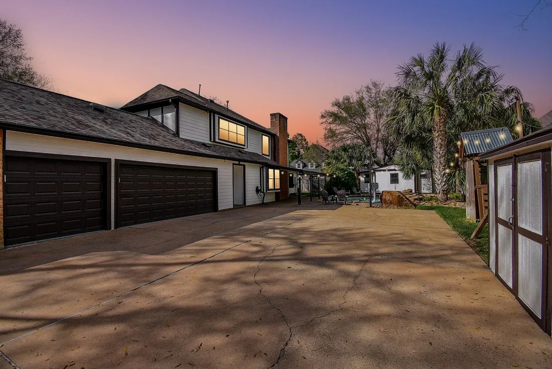 Photo of 1811 Fieldbriar Drive