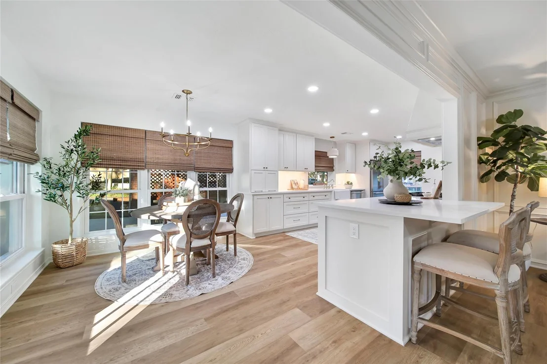 Photo of 14 Twin Springs Place