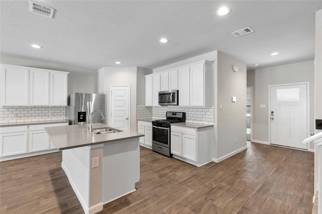 Photo of 430 Kickapoo Drive