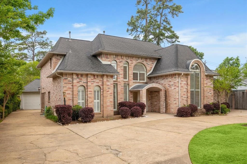 Photo of 12751 Memorial Drive