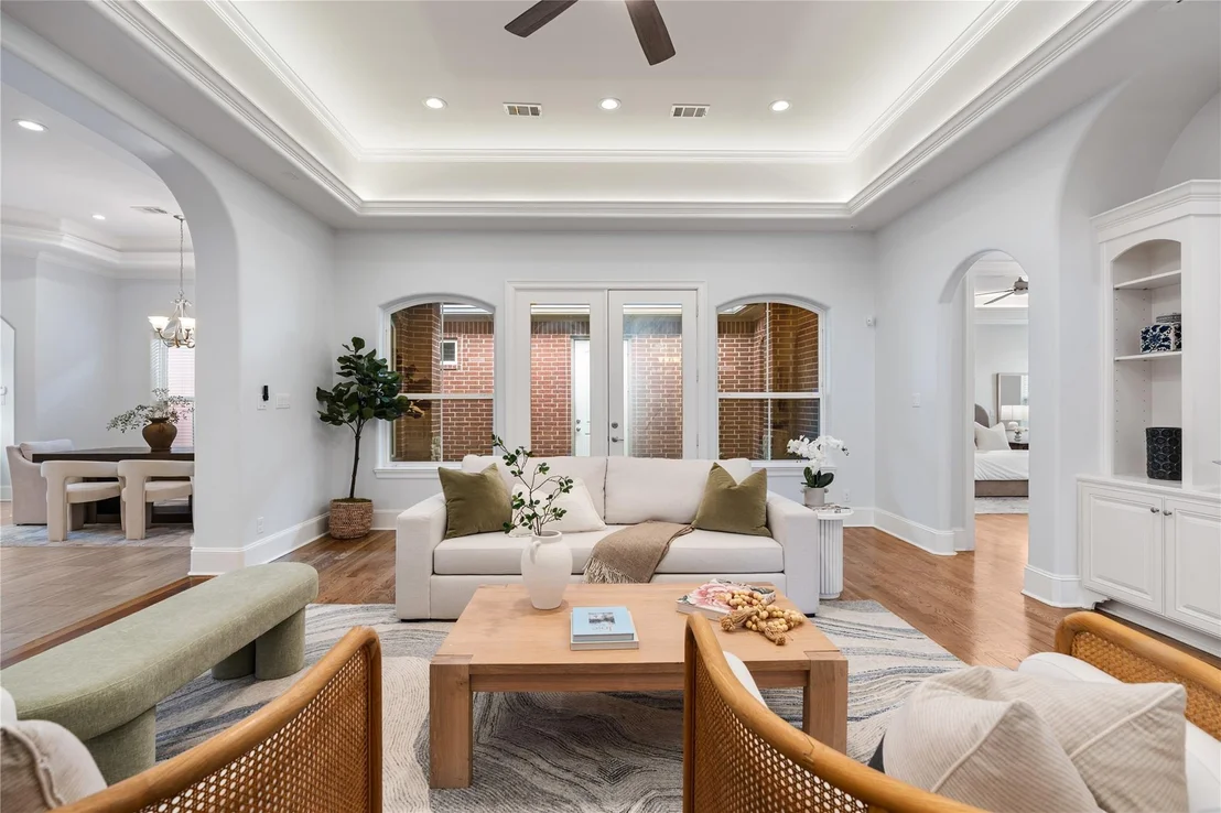 Photo of 2329 Willowby Drive
