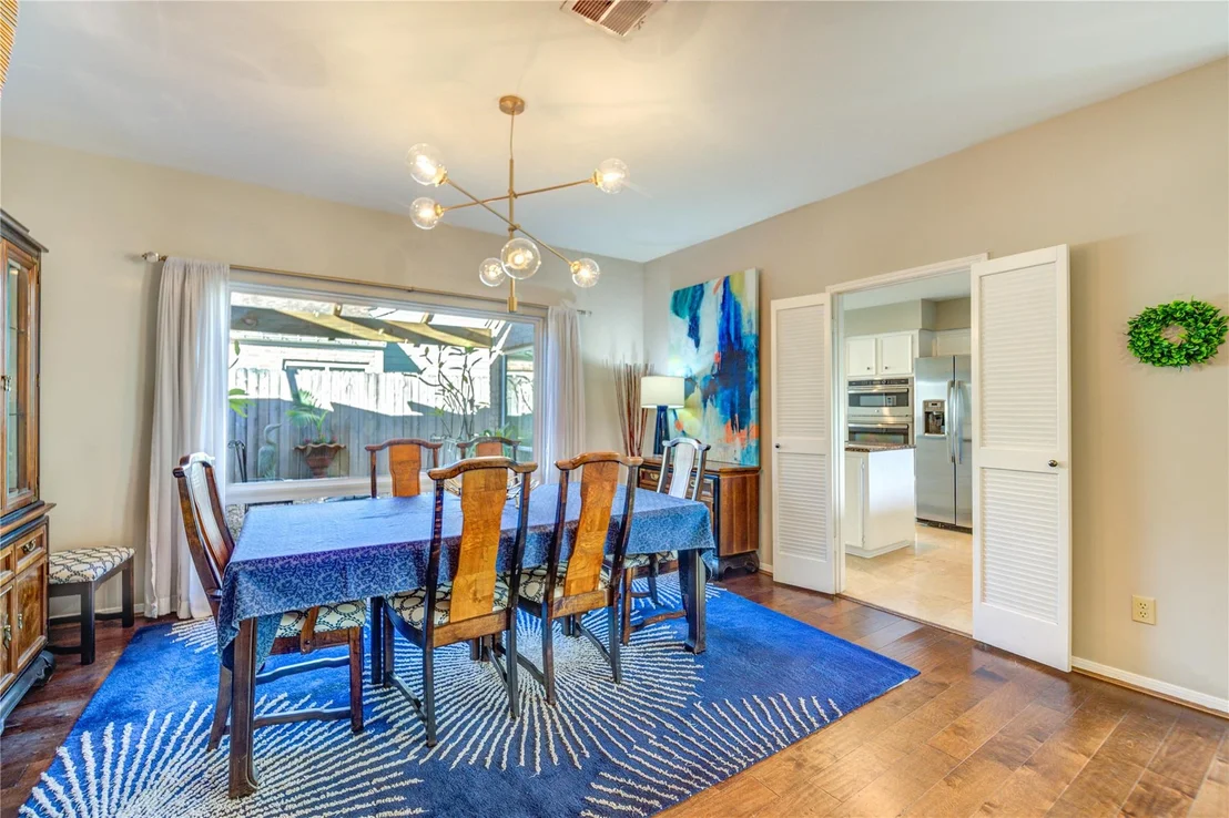 Photo of 1843 Round Lake Drive
