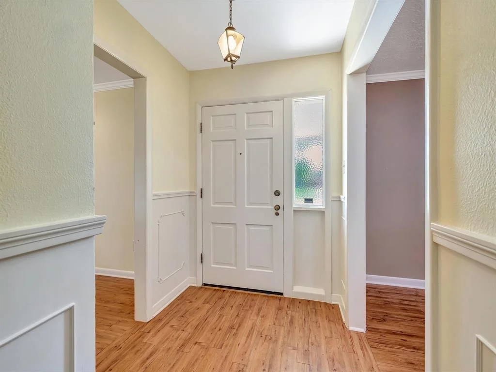 Photo of 208 Burnett Drive