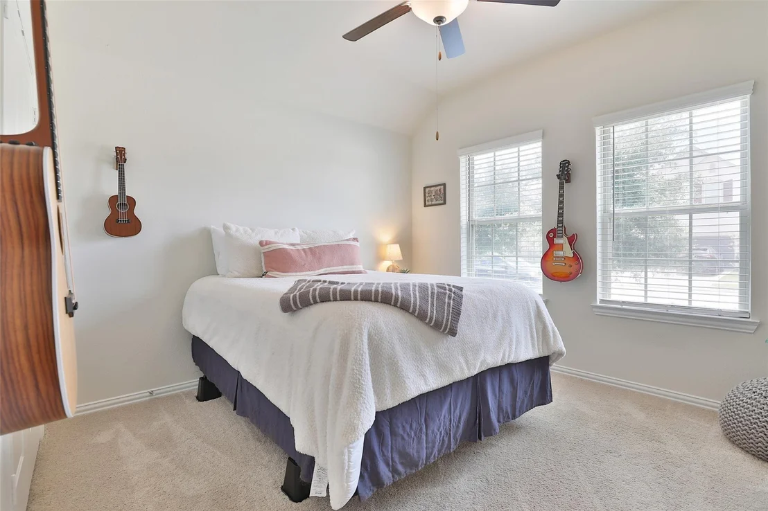 Photo of 19138 Longhorn Point Drive