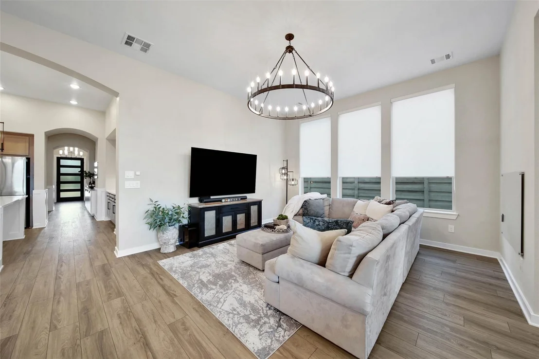 Photo of 2554 Forbidden Fig Row