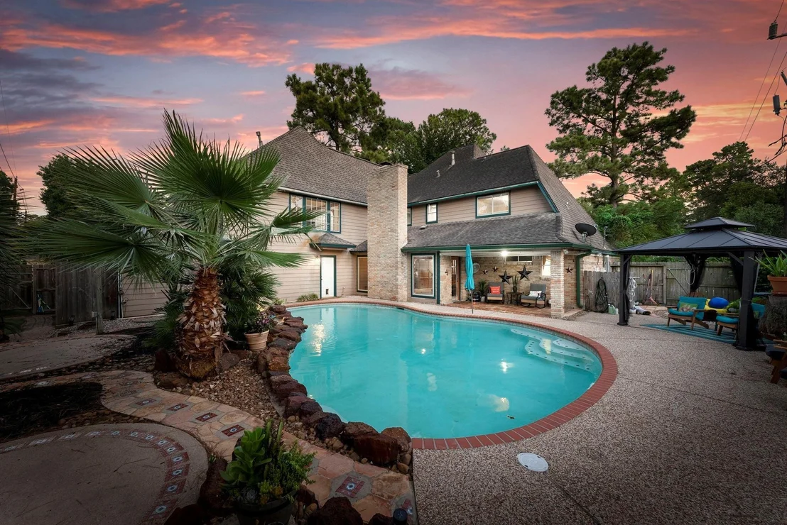 Photo of 5718 Glenmere Lane