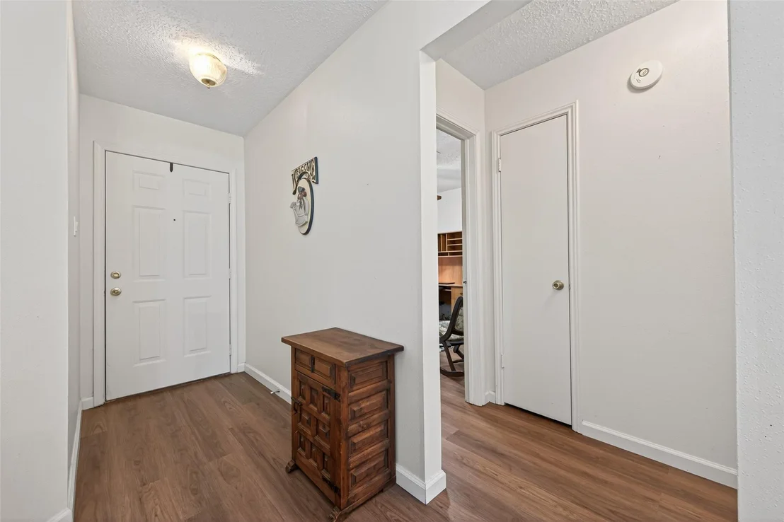 Photo of 3639 Nutwood Lane