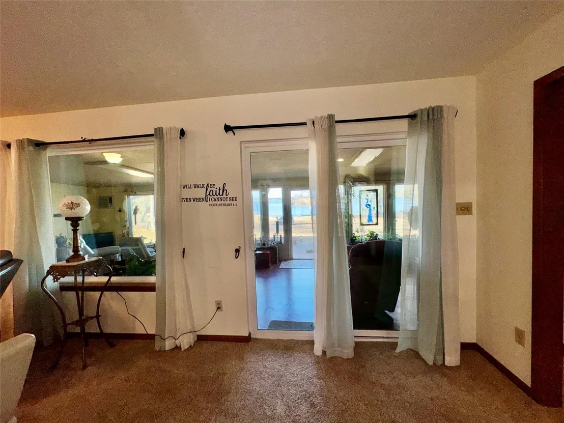 Photo of 201 Westwood Drive E
