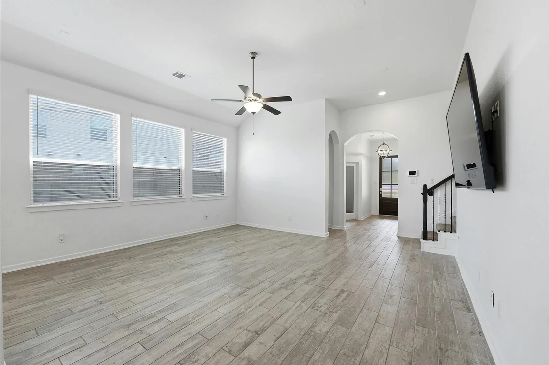 Photo of 24742 Levante Drive