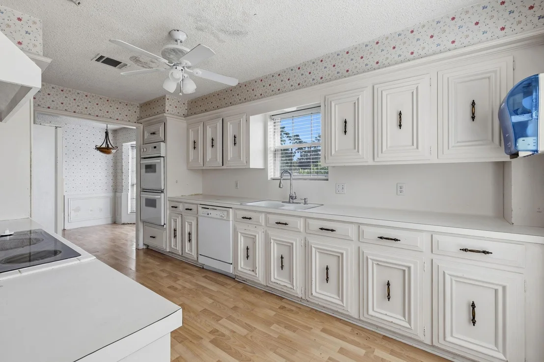 Photo of 1802 Hamlin Valley Drive