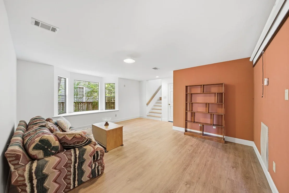 Photo of 135 E Wilde Yaupon
