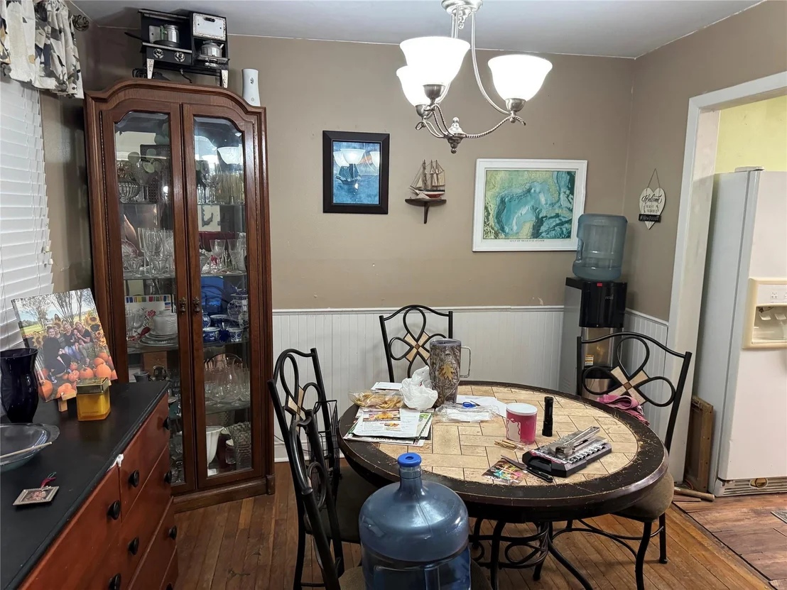 Photo of 308 Edgewater Street
