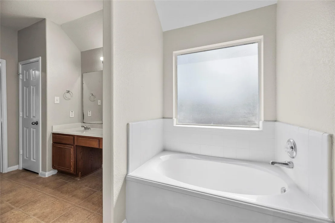 Photo of 1619 Palisade Green Drive