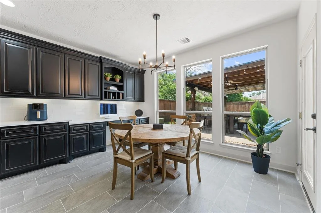Photo of 3 N Beech Springs Circle